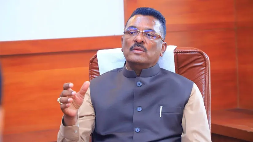 Adarsh Swarajya | राज्यात पाळीव प्राण्यांसाठी सशुल्क स्मशानभूमी-- मंत्री...