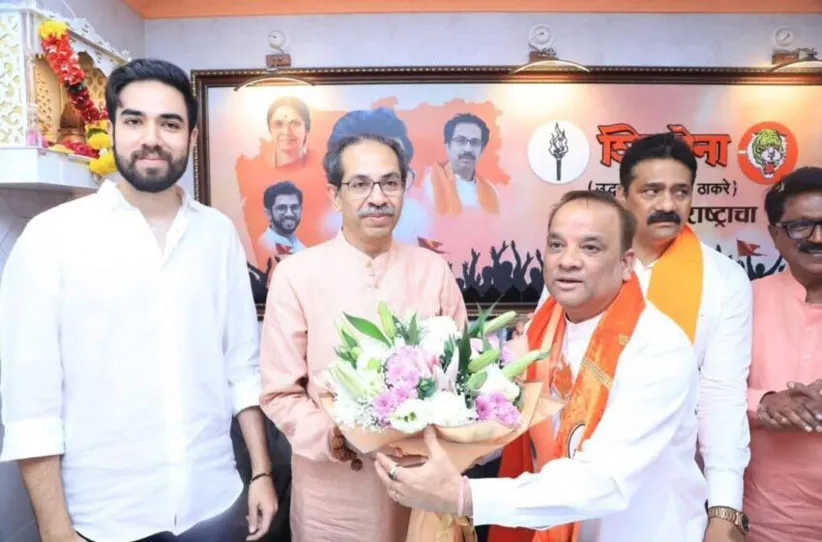 Adarsh Swarajya | प्रभाग 194 चे शिवसेना उद्धव बाळासाहेब ठाकरे पक्षाचे...