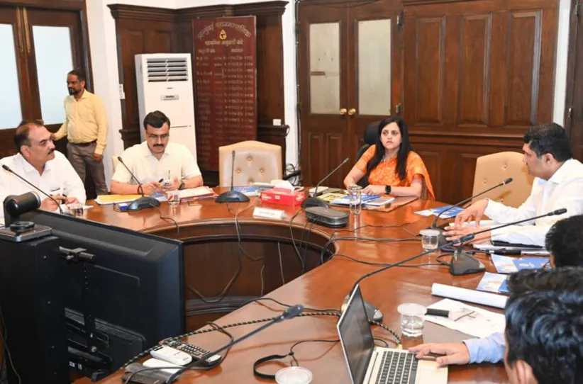 Adarsh Swarajya | बृहन्मुंबई क्षेत्रात स्वच्छतेसंदर्भात प्रभावी...