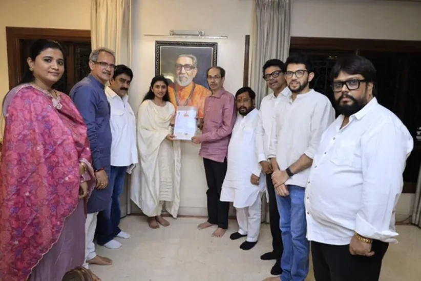 Adarsh Swarajya | राजुल संजय पाटील निवडणीच्या रिंगणात!