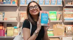 Adarsh Swarajya | मराठी अभिनेत्रीने लिहिलेल्या कादंबरीवर आधारित वेबसरिज...