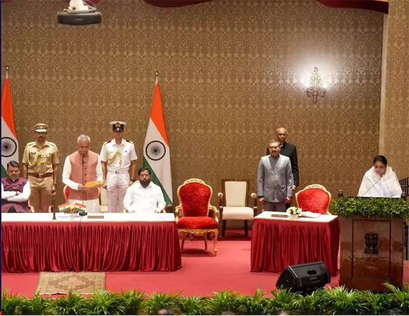 Adarsh Swarajya | उपमुख्यमंत्रीपदाची शपथ घेतल्यानंतर सुनेत्रा पवार...