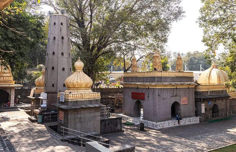 Adarsh Swarajya | महाशिवरात्री निमित्त सोमेश्वरवाडी येथील श सोमेश्वर...