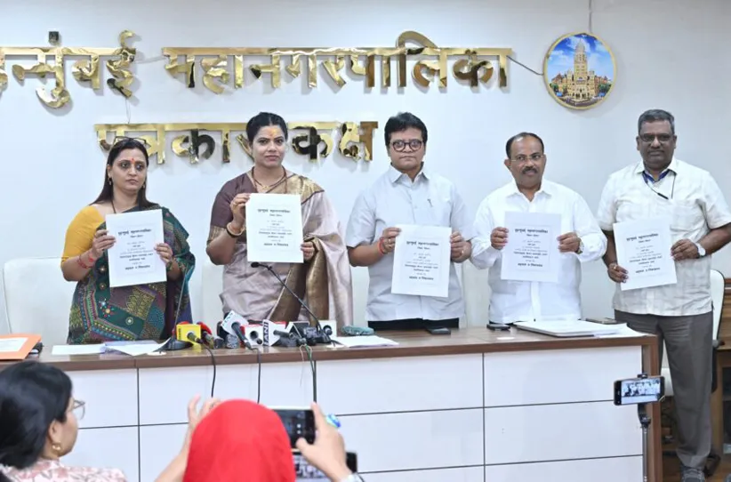 Adarsh Swarajya | ‘जागतिक कीर्तीचे व्यंगचित्रकार हिंदुहृदयसम्राट...