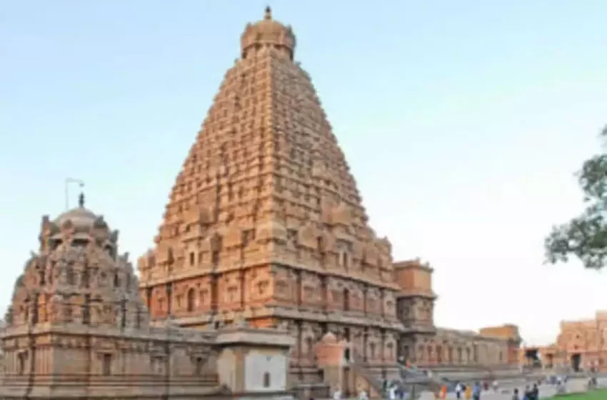 Adarsh Swarajya | वास्तुशिल्पीय चमत्कार, बृहदेश्वर मंदिर