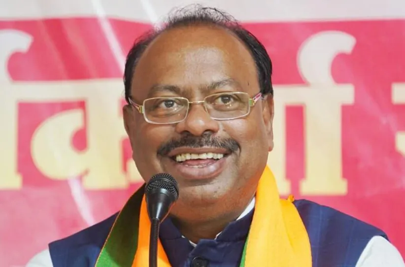 Adarsh Swarajya | शर्तभंग झालेल्या सिडको, नैनाकडील जागा सरकारजमा...