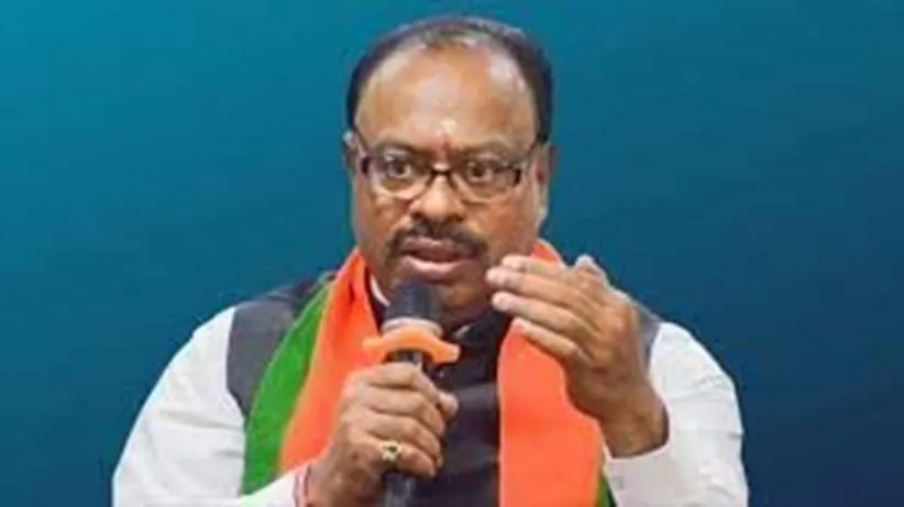 Adarsh Swarajya | राज्य सरकार करणार स्वतःहून वारस तपास, सातबारे अद्ययावत