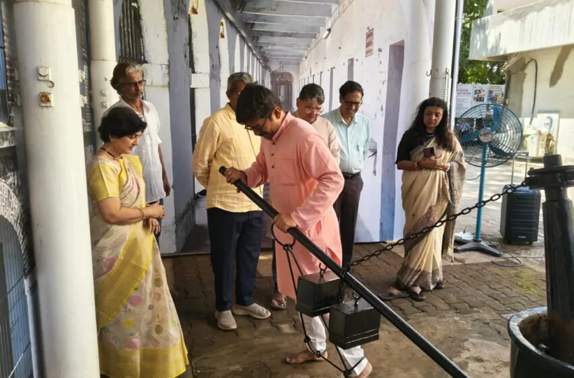 Adarsh Swarajya | स्वातंत्र्यवीर सावरकर राष्ट्रीय स्मारकात अवतरले...