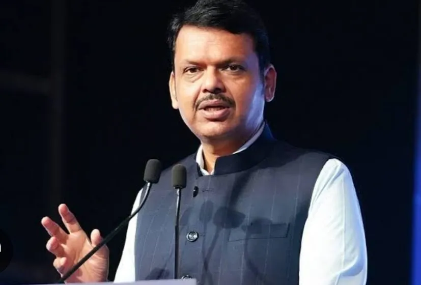 Adarsh Swarajya | देवेंद्र फडणवीस सरकारचा शेत रस्त्याबाबत मोठा निर्णय