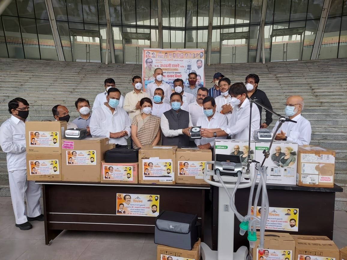 Adarsh Swarajya | कोव्हीड रुग्णालयात व्हेंटिलेटर व बिपअप मशीनचे वाटप