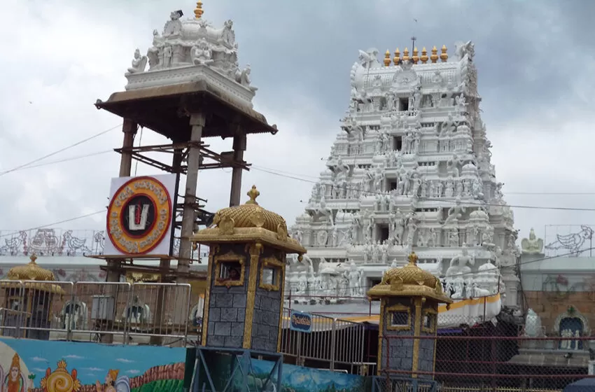 Adarsh Swarajya | 10 श्रीमंत मंदिरांपैकी एक, तिरुपती बालाजी मंदिर